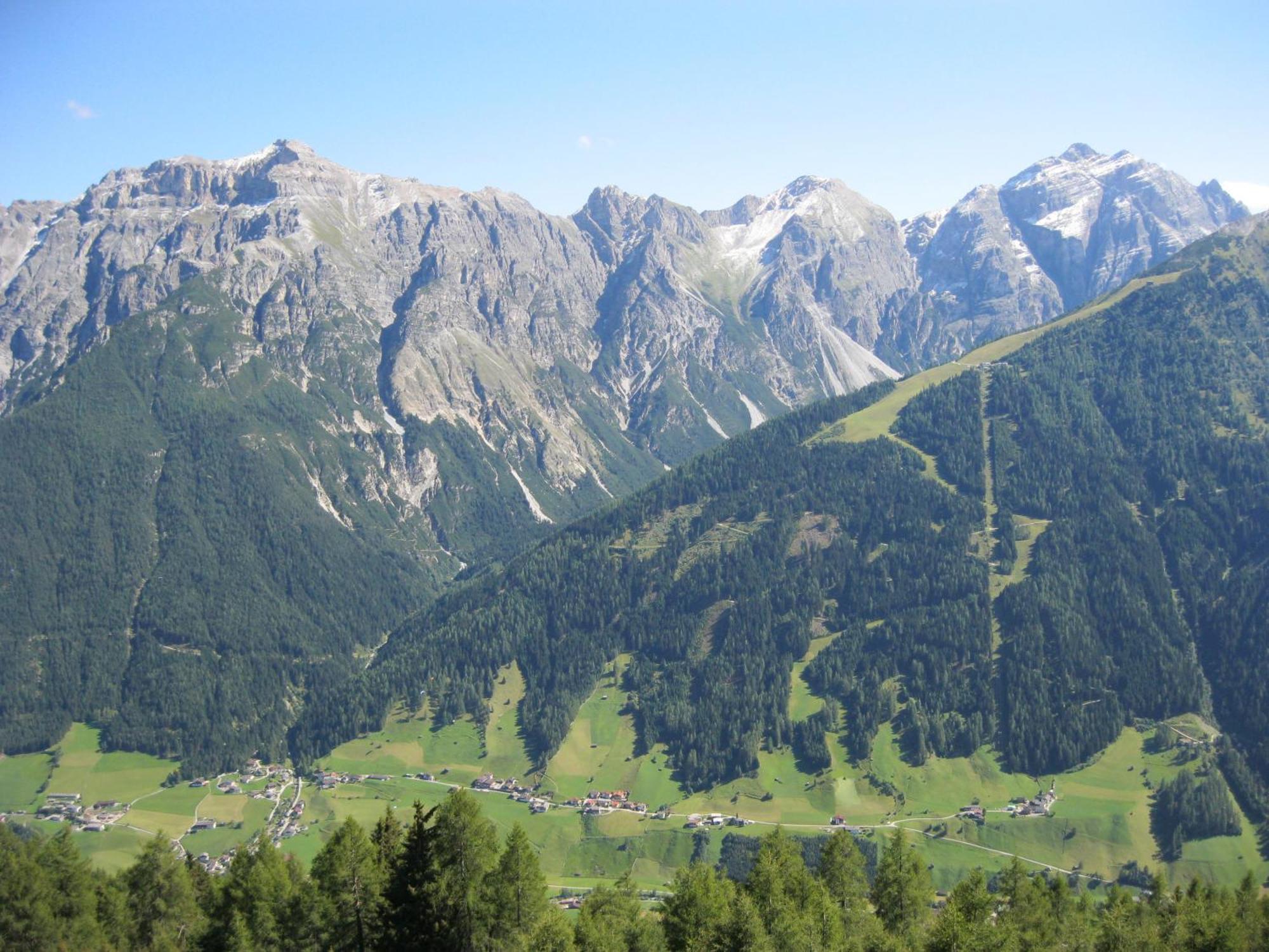 Ferienhaus Stubai Neustift im Stubaital Luaran gambar